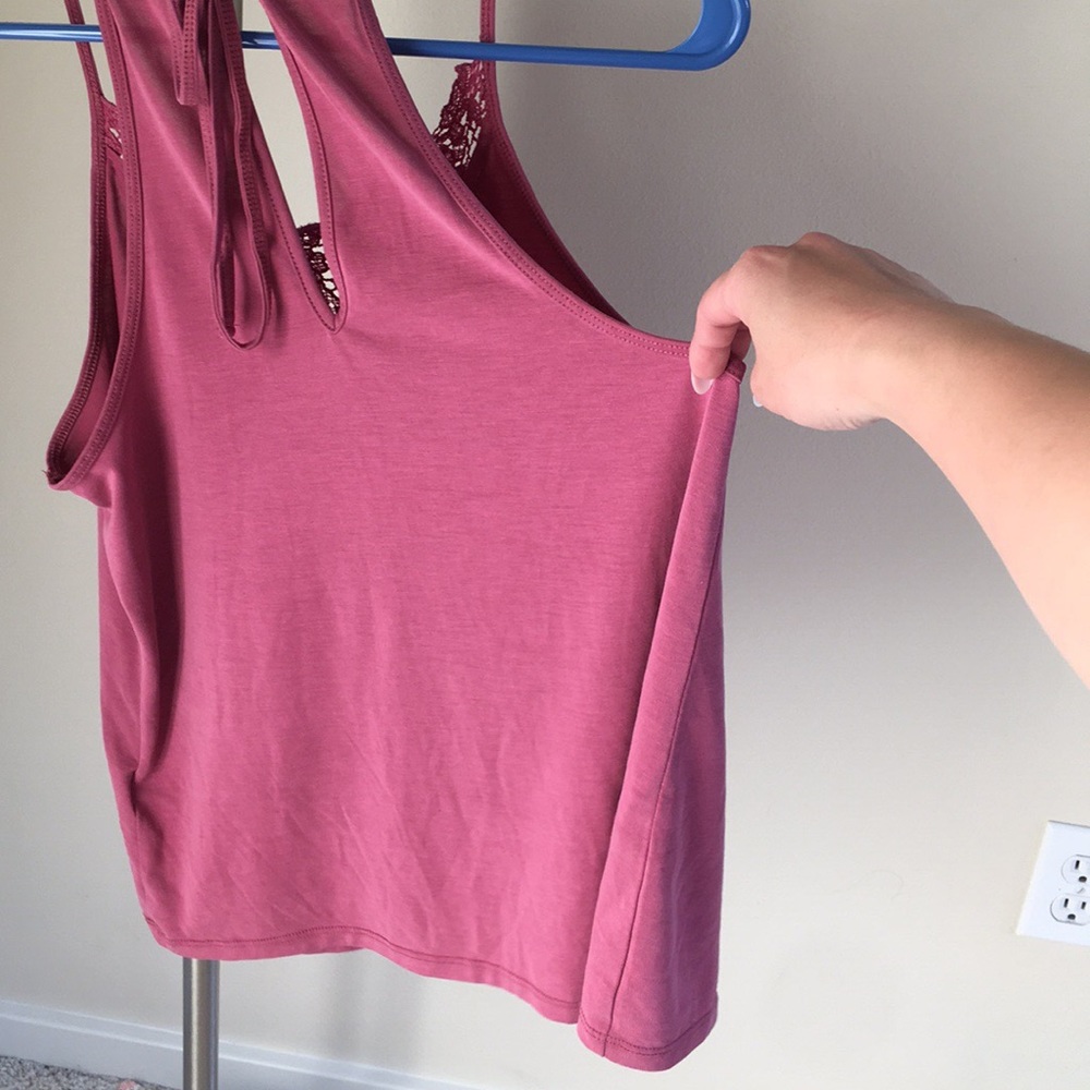 Pink crochet front cami - Picture 3 of 4